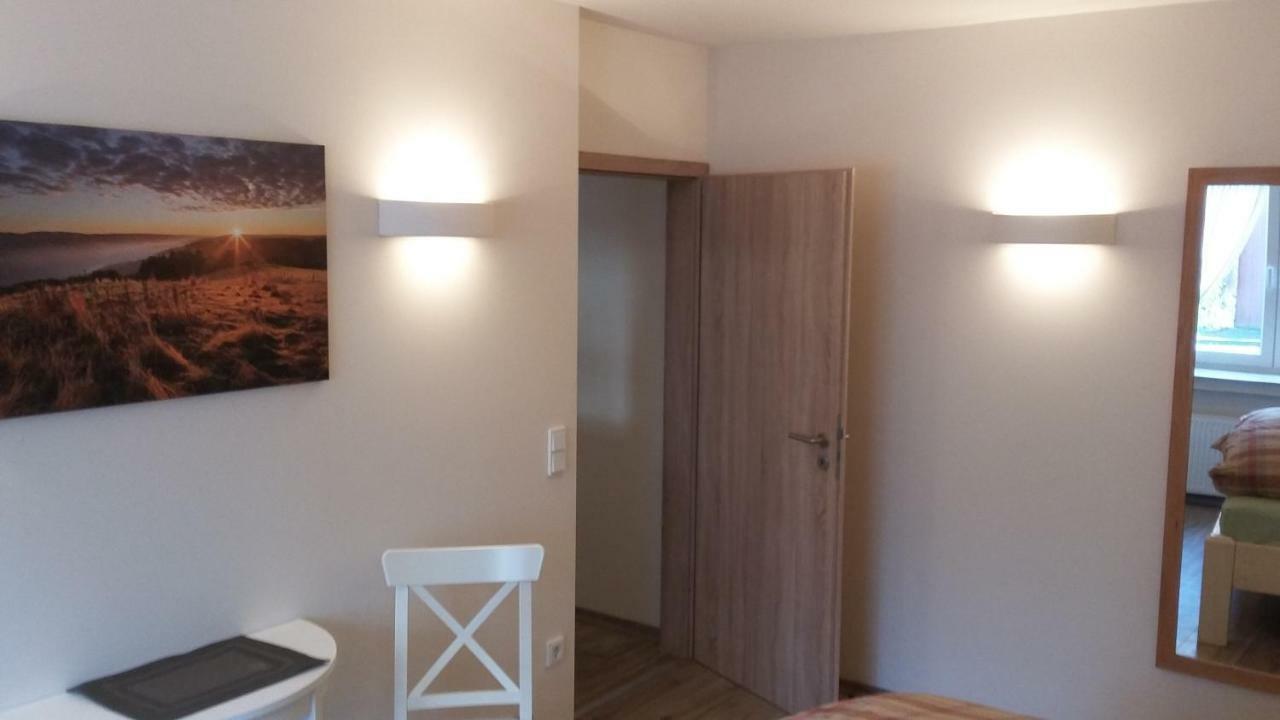Ferienwohnung Laumen Хаймбах Екстериор снимка